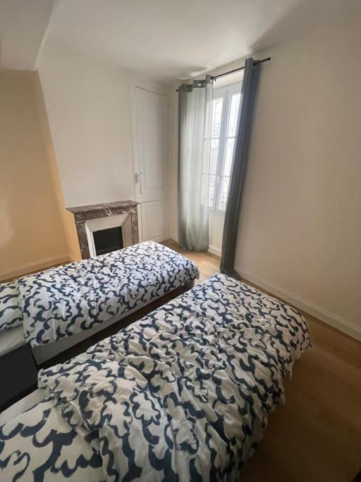 Appartement Ancien A Orléans Extérieur photo